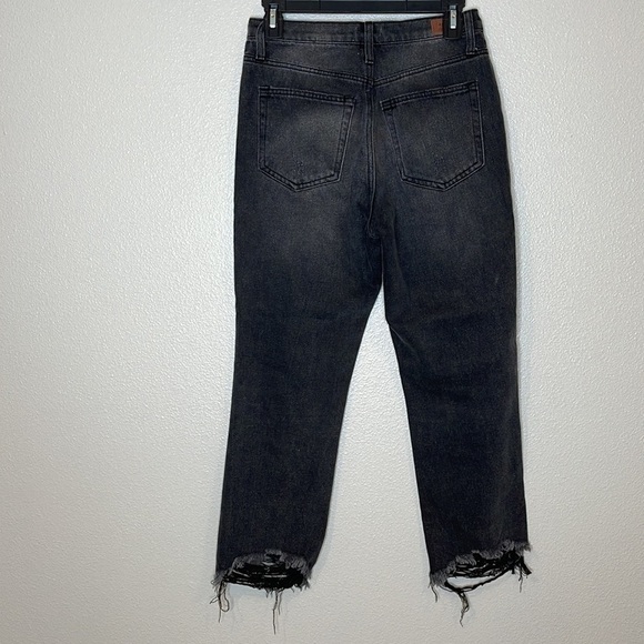 Simple Society Black High Waisted Jeans Size 5/27 - Picture 9 of 9